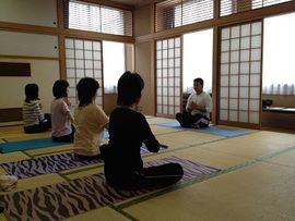 Monnzennakacho yoga